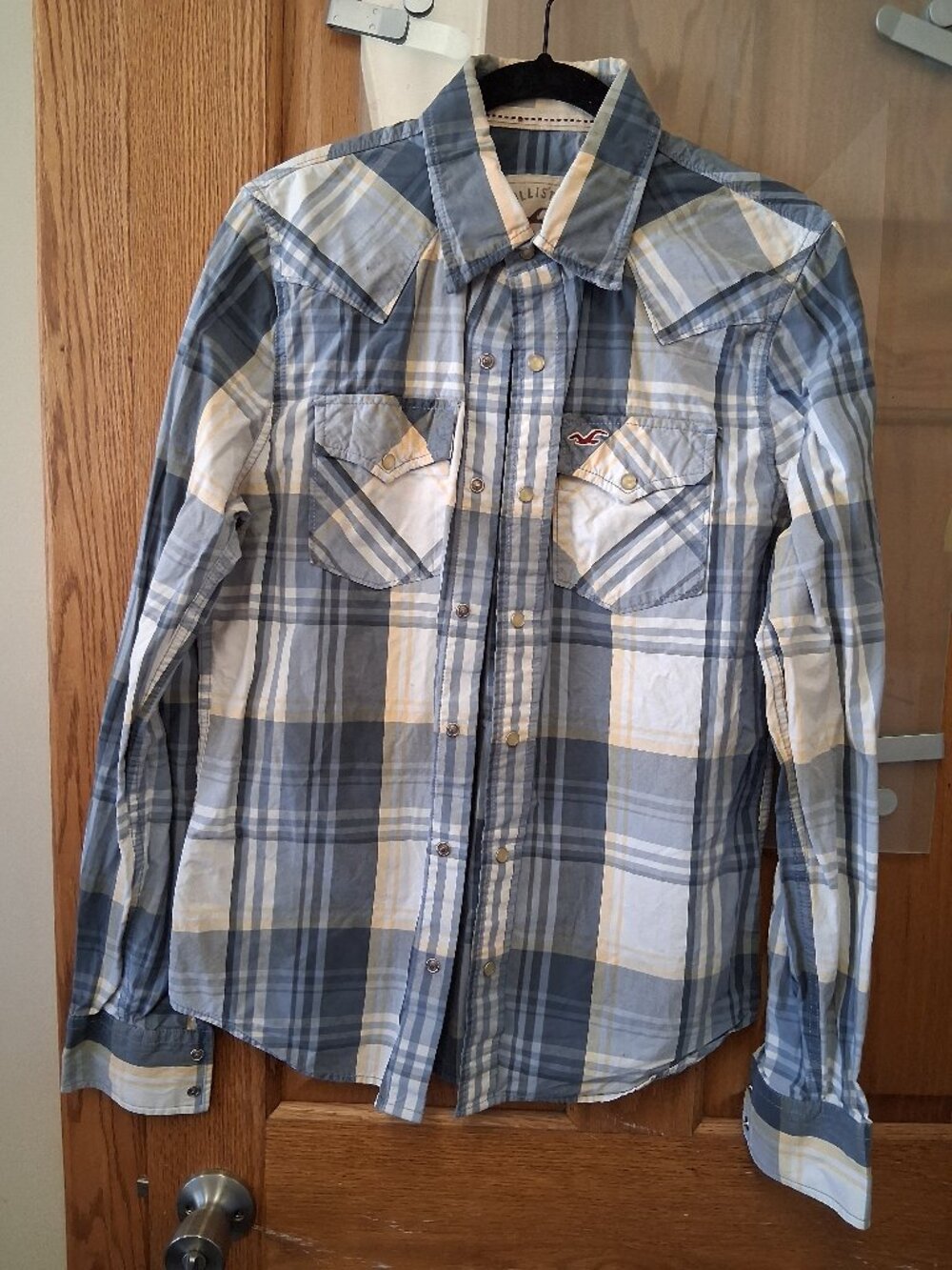 American Eagle mens size med snap closure dress top
